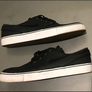 Nike SB Zoom Skate Sneakers by Stefan Janoski
